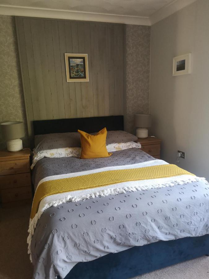 Y Cuddfan Gower Bed and Breakfast Σουόνσι Εξωτερικό φωτογραφία